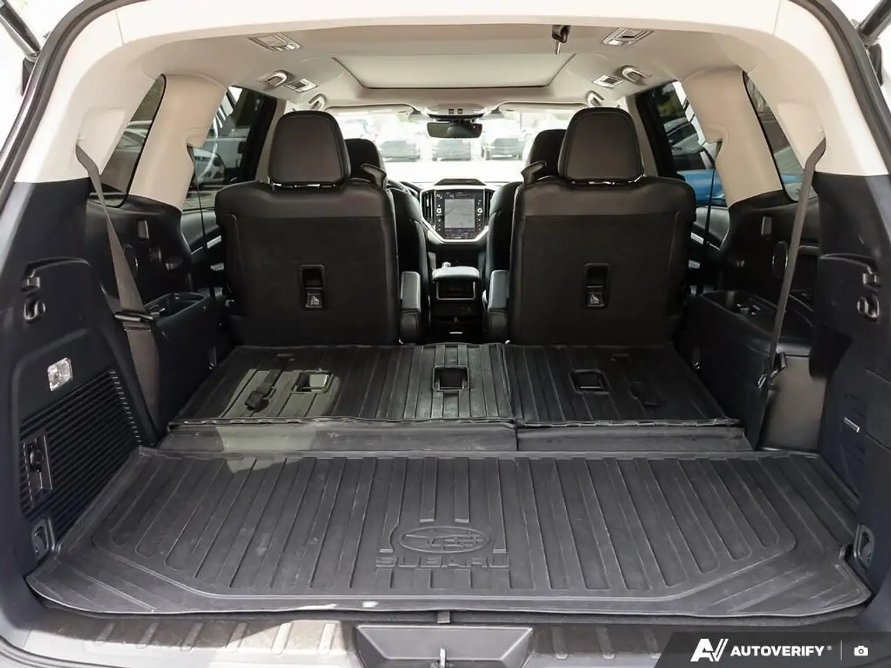 Subaru Ascent снимка Subaru Ascent