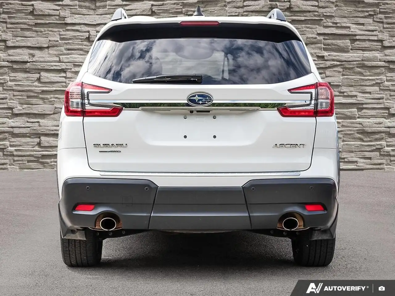 Subaru Ascent снимка Subaru Ascent