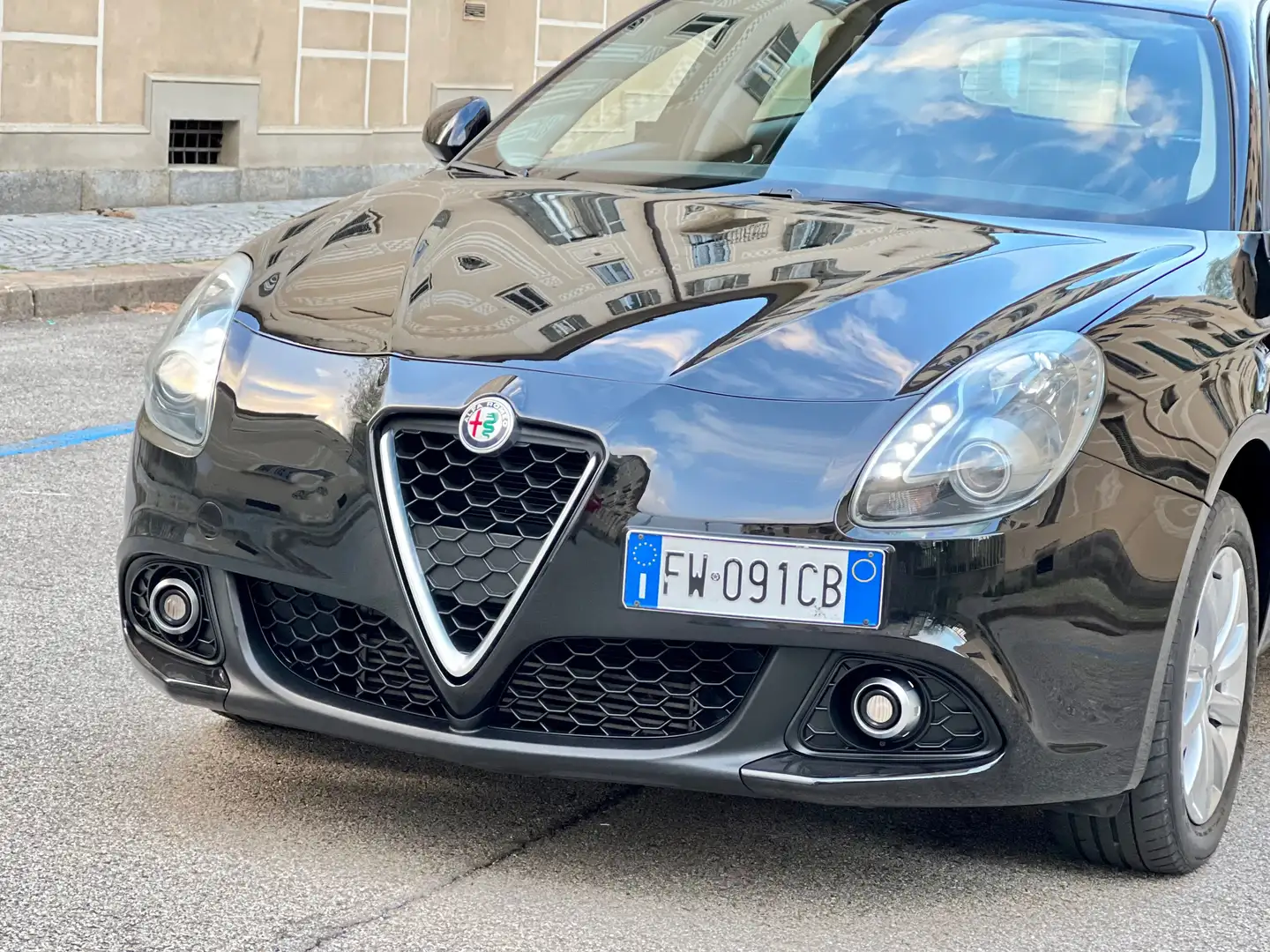 Alfa Romeo Giulietta 1.4 TurboB 120cv E6 Tech Edition 1 PROP-DISTRIB OK Siyah - 2