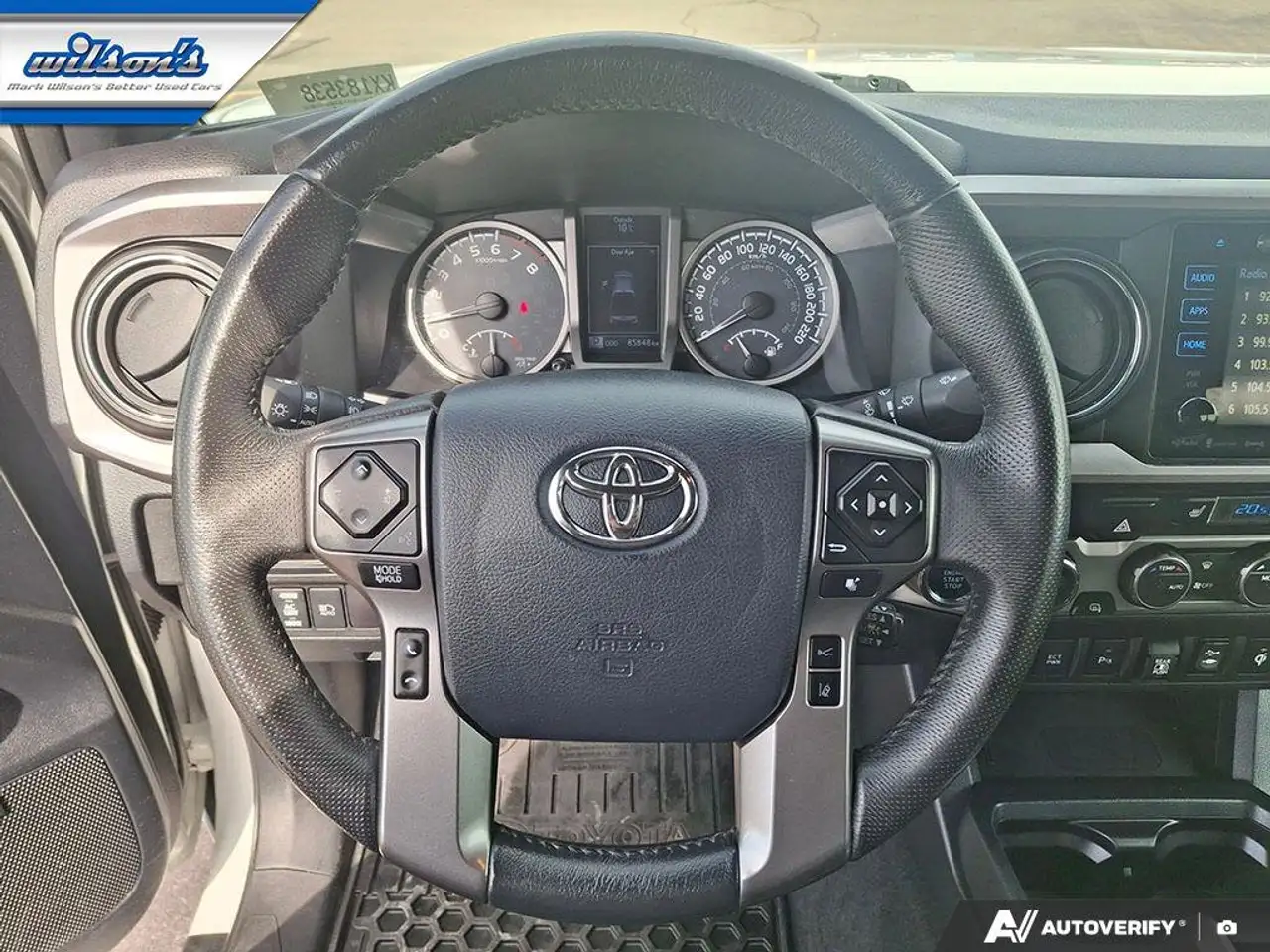 Toyota Tacoma снимка Toyota Tacoma