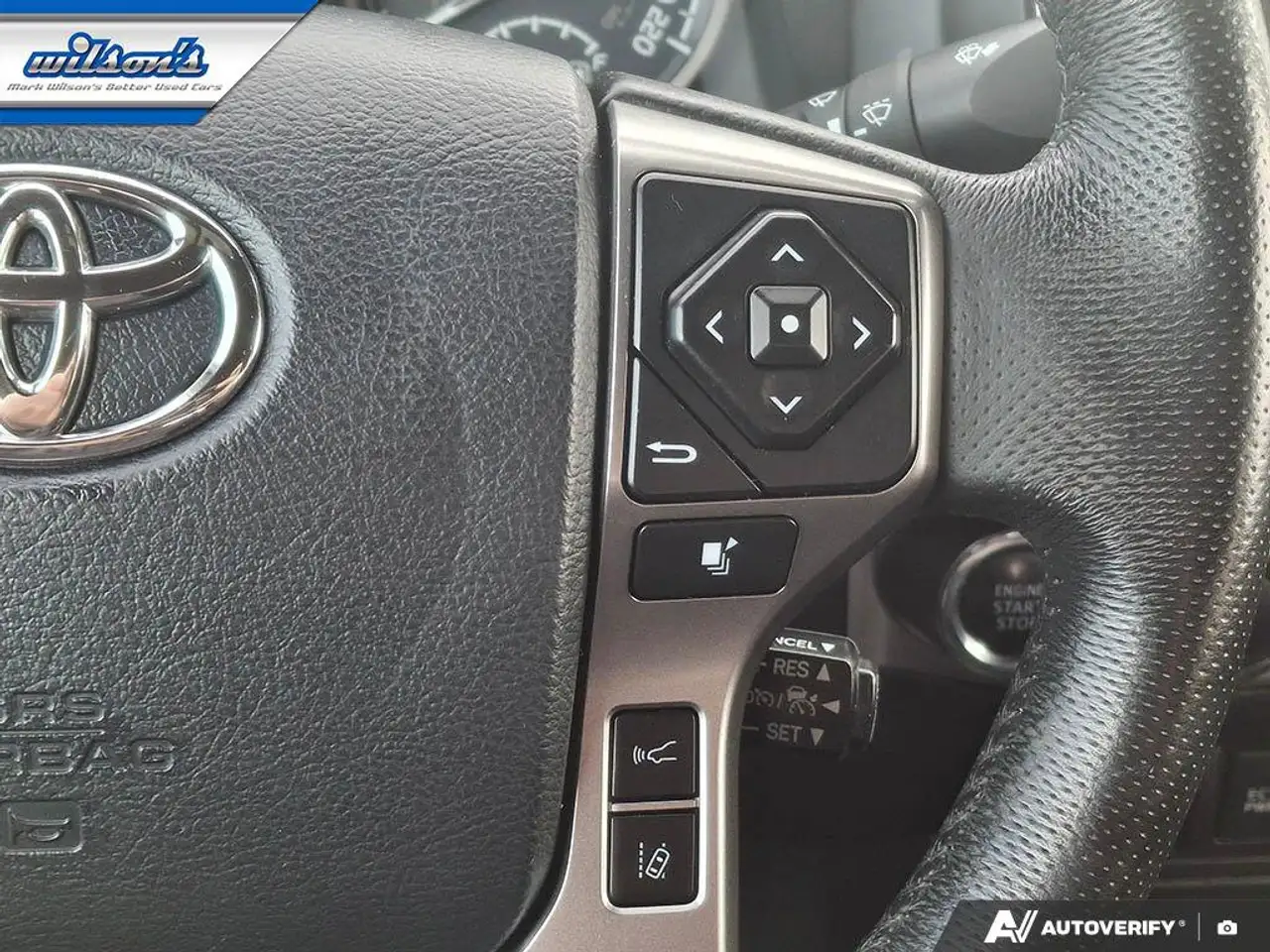 Toyota Tacoma снимка Toyota Tacoma