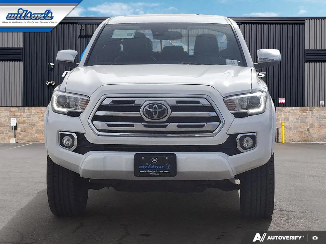 Toyota Tacoma снимка Toyota Tacoma