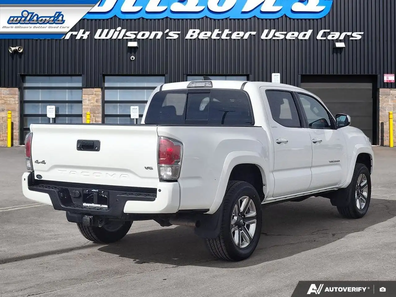 Toyota Tacoma снимка Toyota Tacoma