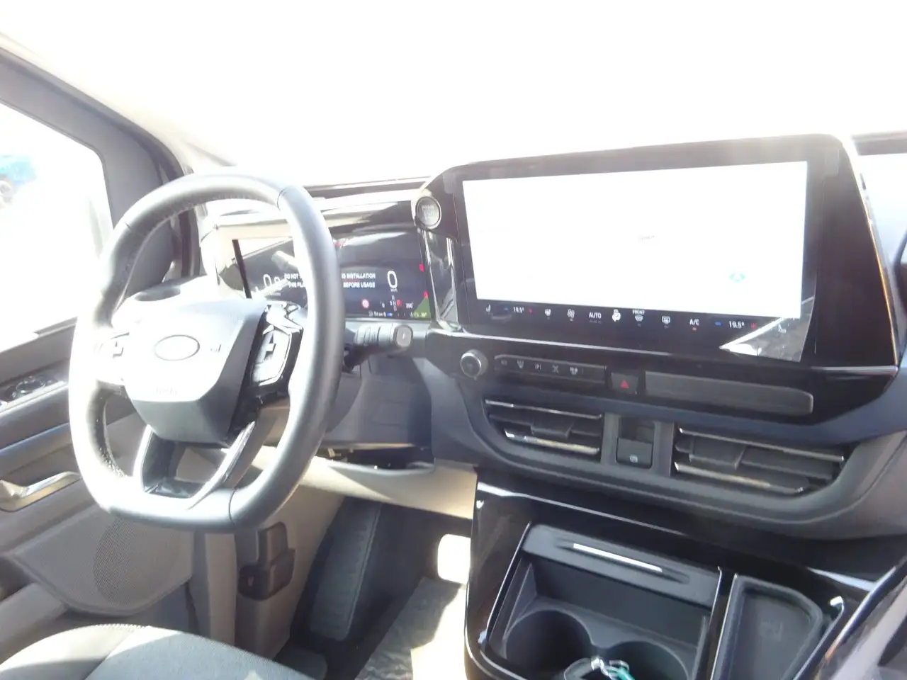 Ford Tourneo Custom 2026 — фото 14