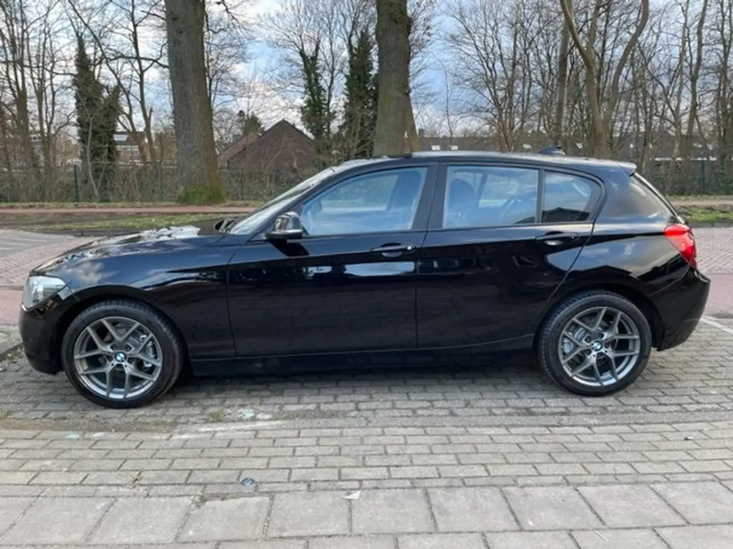 BMW 116 116 I  SPORTLINE Noir - 2