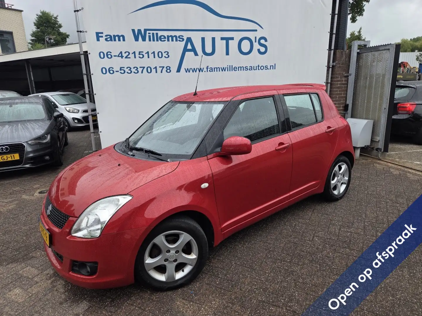 Suzuki Swift 1.3 Bandit Rojo - 1