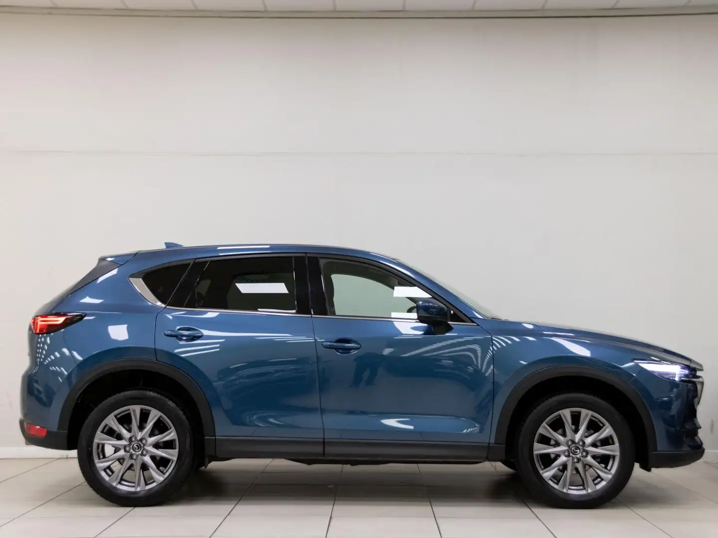 Mazda CX-5 2.0 Skyactiv-G Evolution 2WD 121kW Azul - 2
