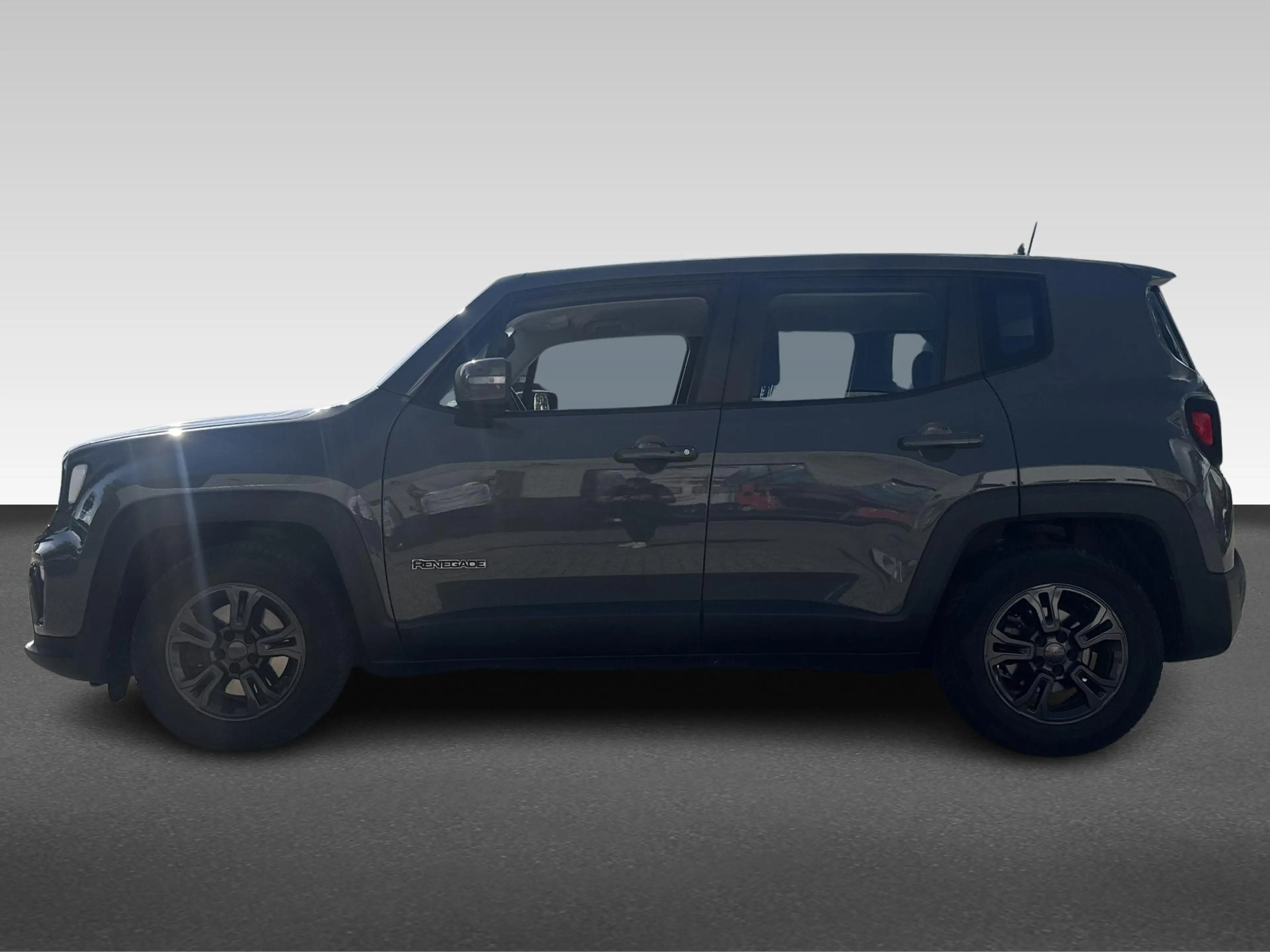 Jeep Renegade 1.3T DDCT Longitude — photo 2