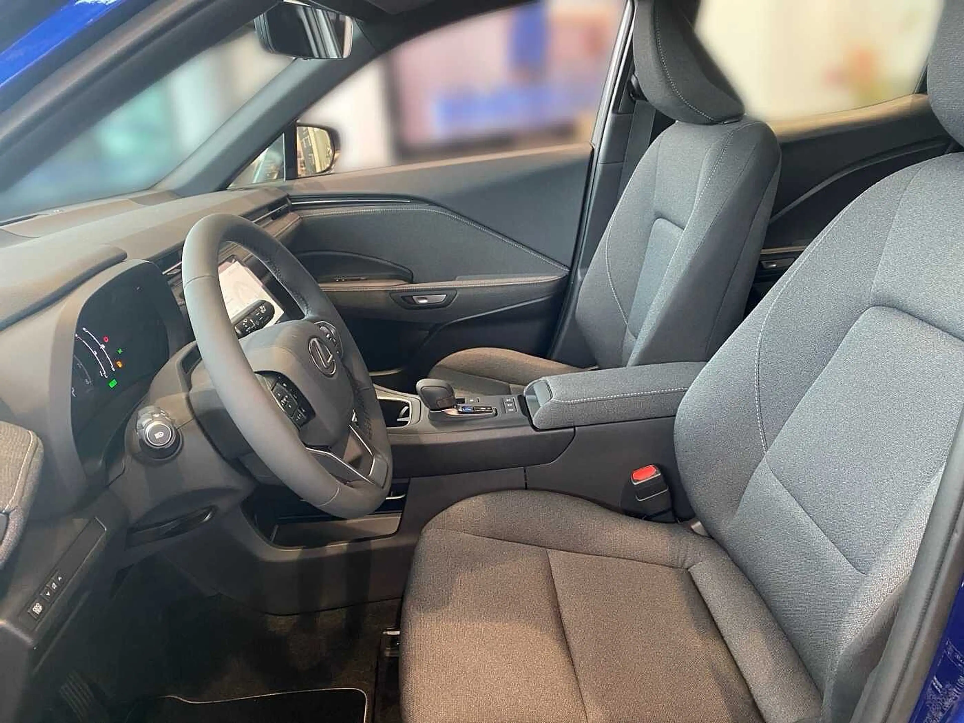 Lexus LBX 1.5 Hybird Komfortpaket LED KLIMA — photo 10