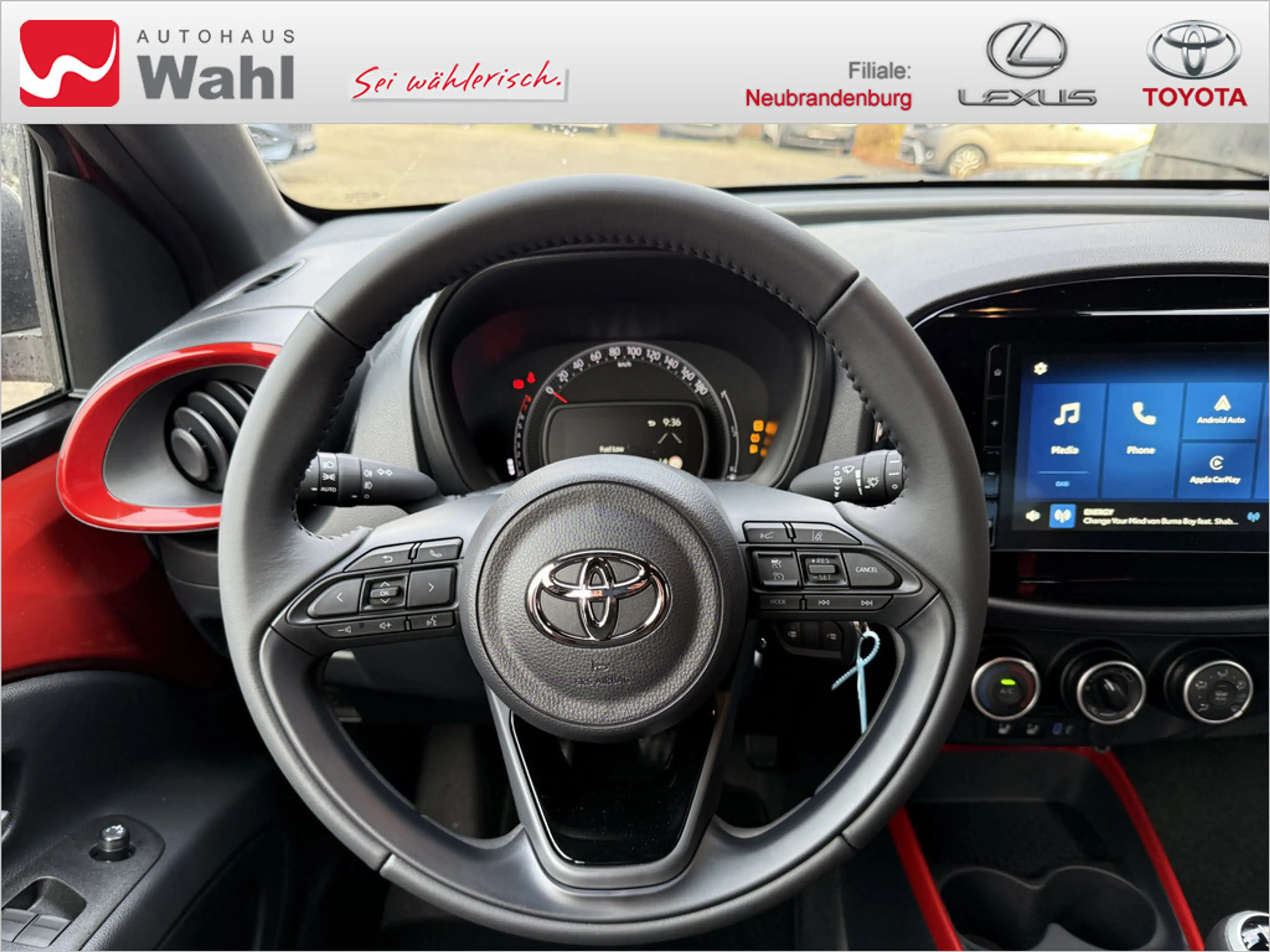 Toyota Aygo X 1.0 Teamplayer — photo 8