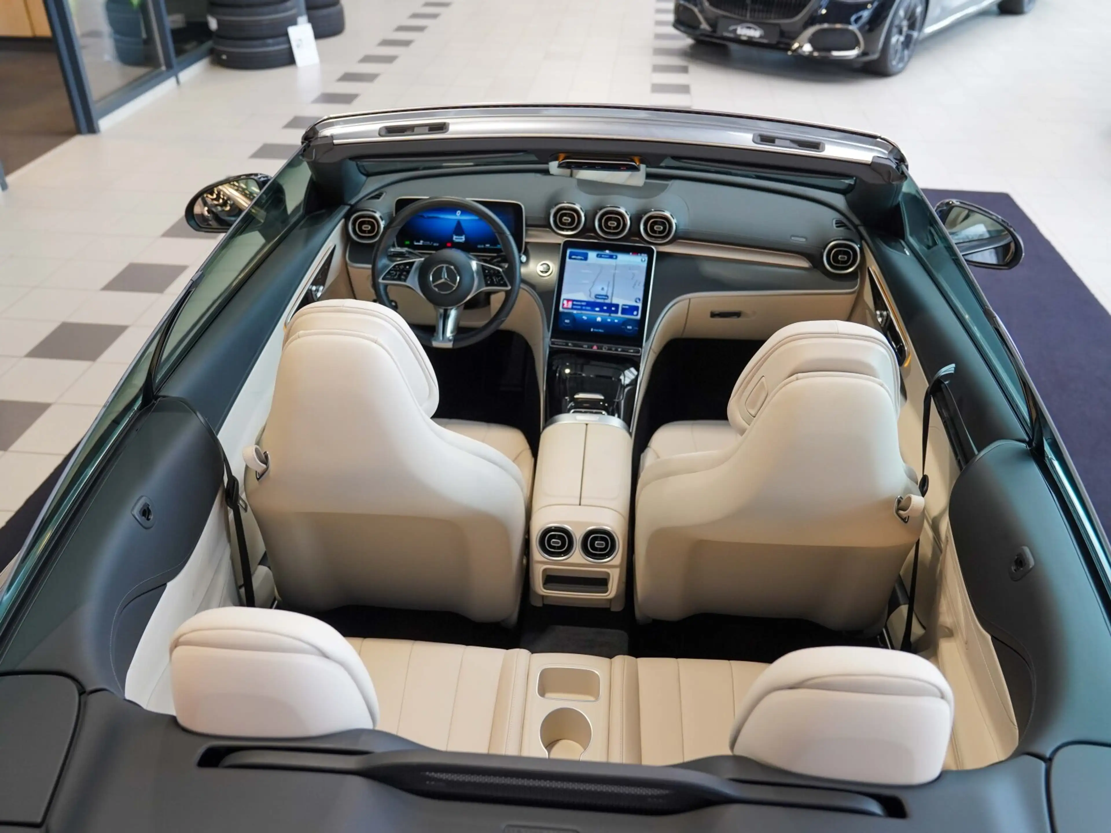 Mercedes-Benz CLE 220 CLE 220 d Cabrio macchiato rotes Verdeck Memory — photo 13