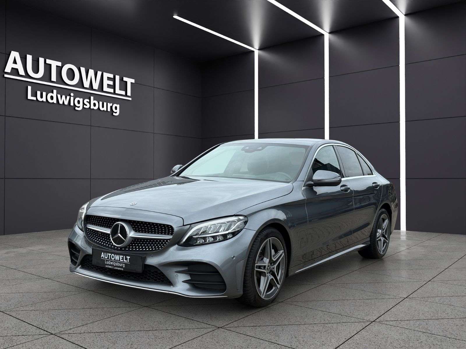 Second hand Mercedes Benz C-Class 
