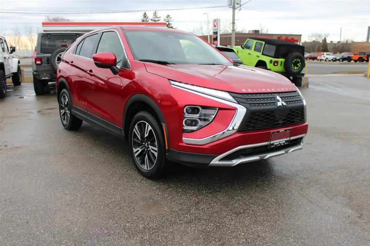 Mitsubishi Eclipse Cross снимка Mitsubishi Eclipse Cross