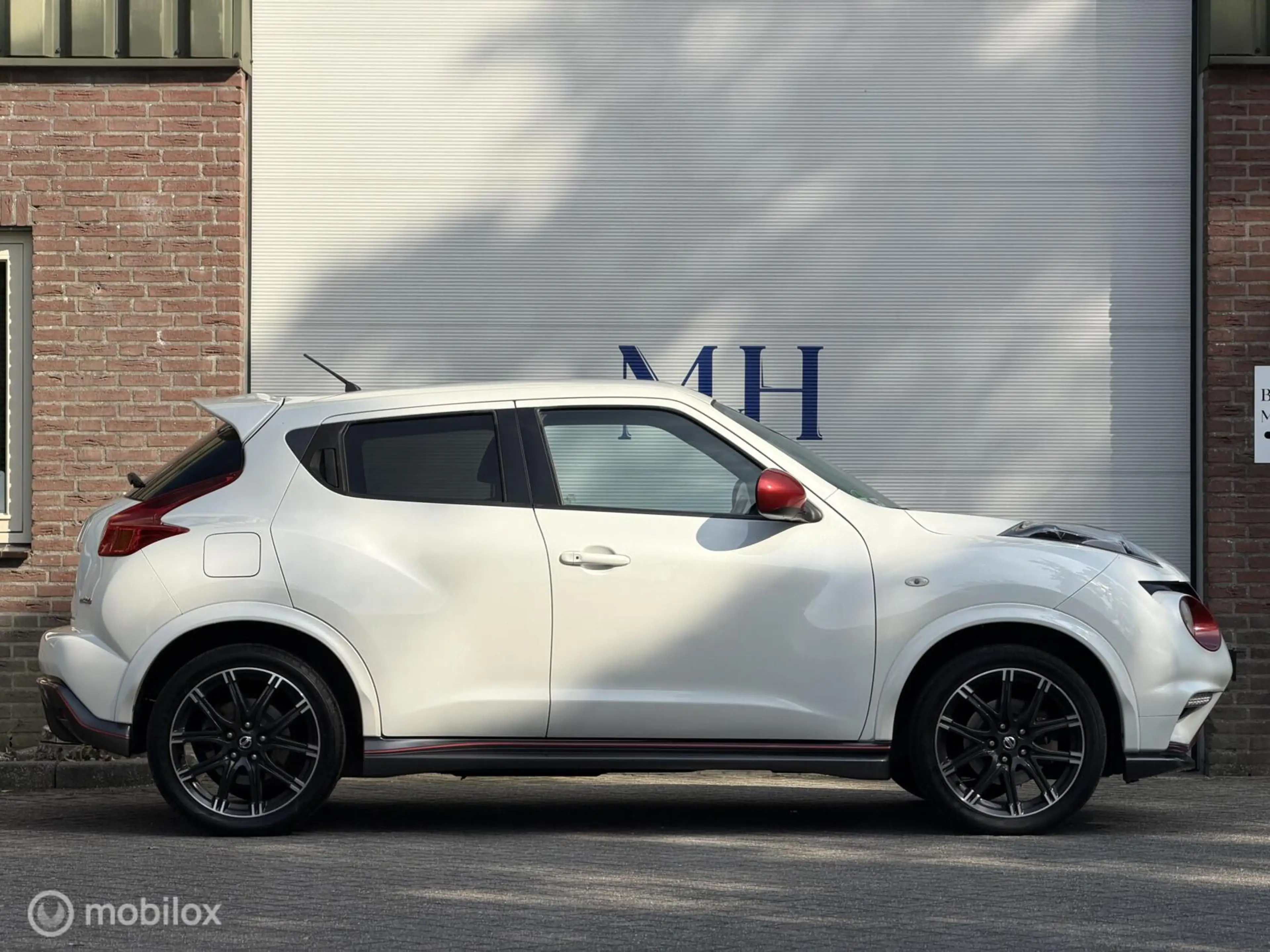Nissan Juke 1.6 Turbo NISMO 200PK All-Mode Camera Keyless Stoe — photo 9