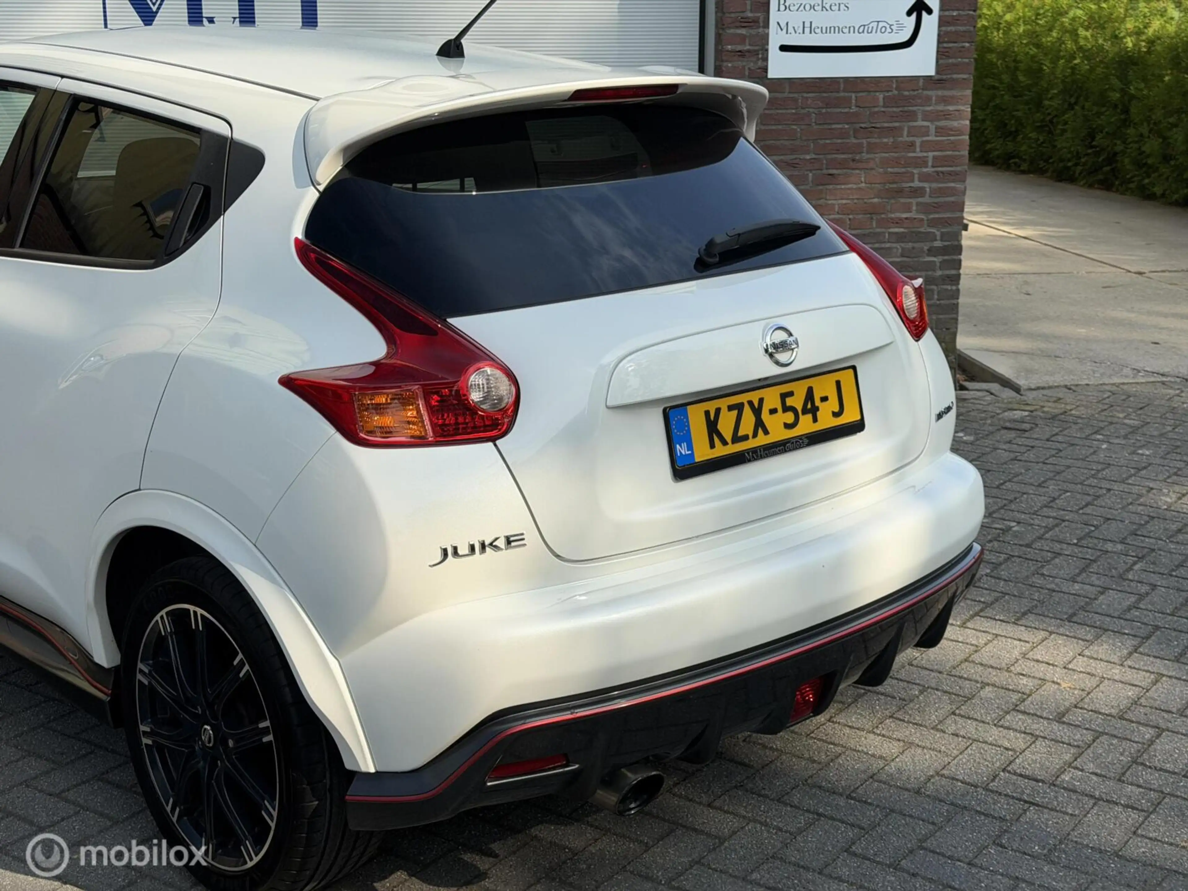 Nissan Juke 1.6 Turbo NISMO 200PK All-Mode Camera Keyless Stoe — photo 29