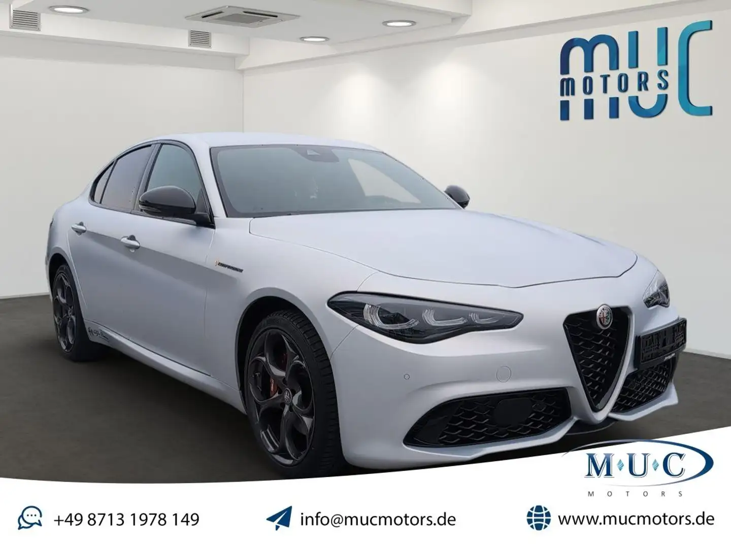 Alfa Romeo Giulia 2.0 Turbo Competizione Q4~MattGrau Grau - 1