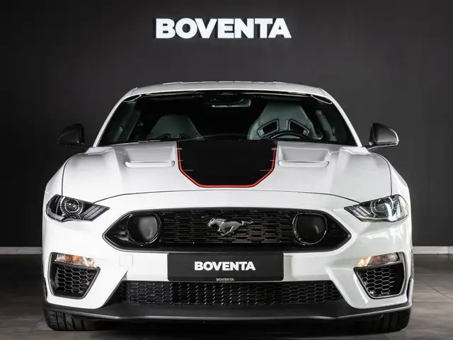 Ford Mustang view 2