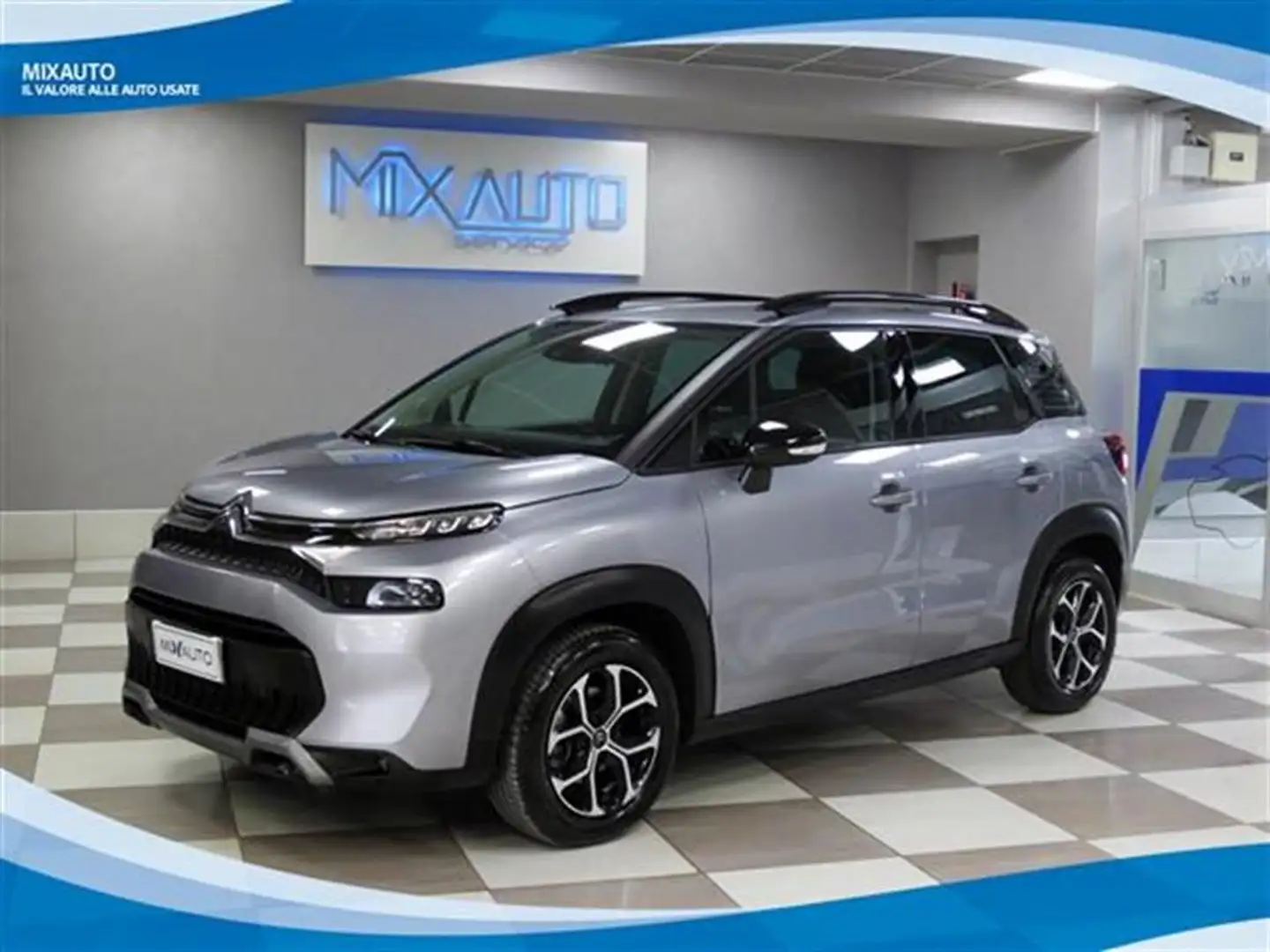 Citroen C3 Aircross 1.2 PureTech 110cv Shine EU6 Argento - 1