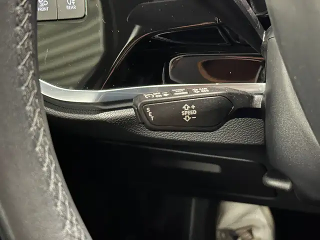 Audi Q3 view 17
