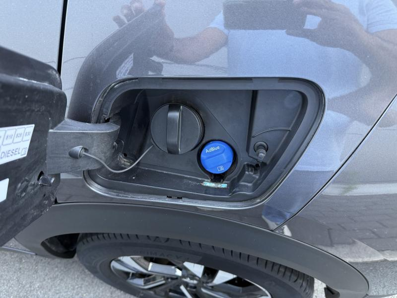 Peugeot 2008 NEW GT — photo 14