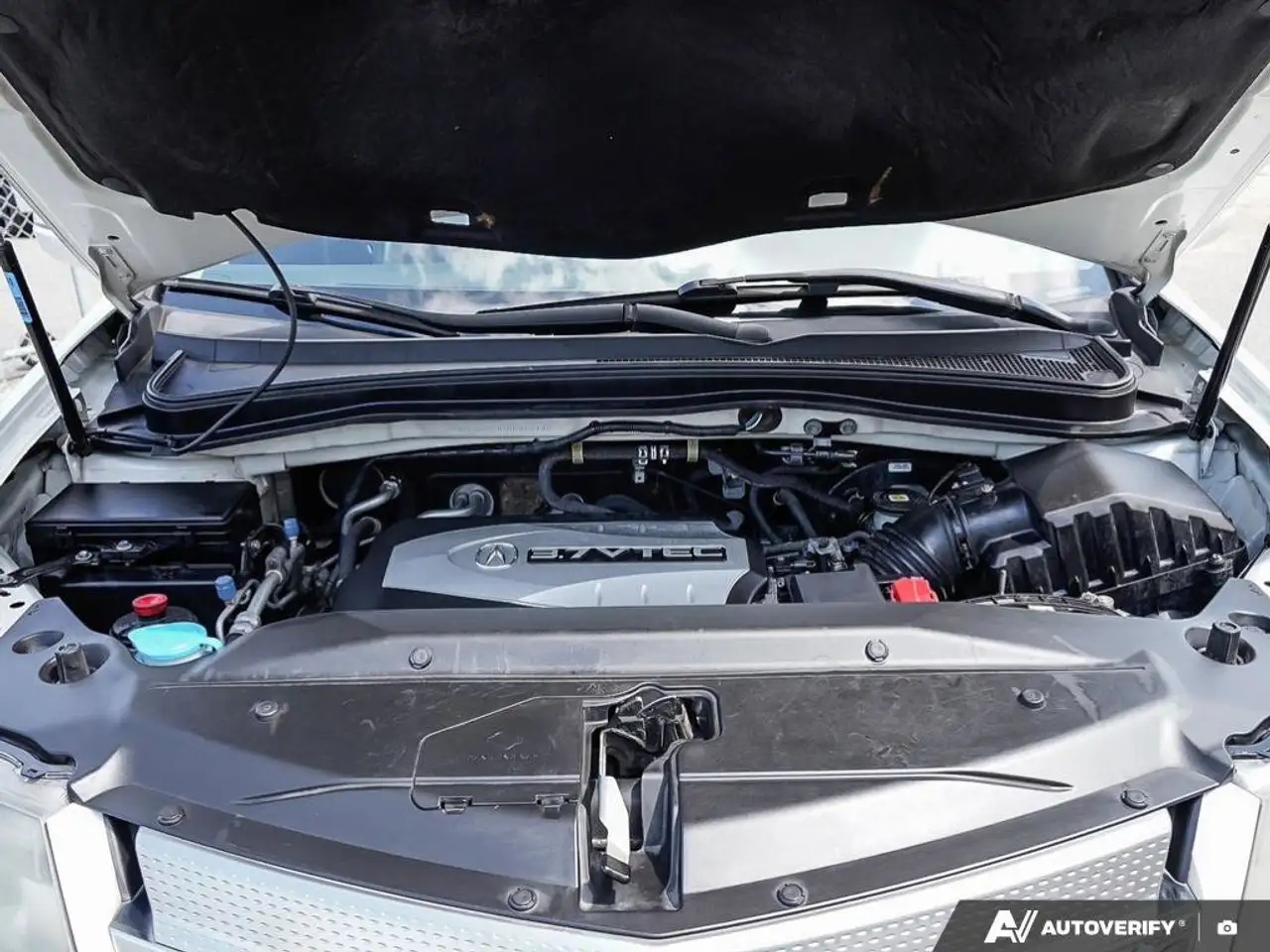 Acura MDX снимка Acura MDX