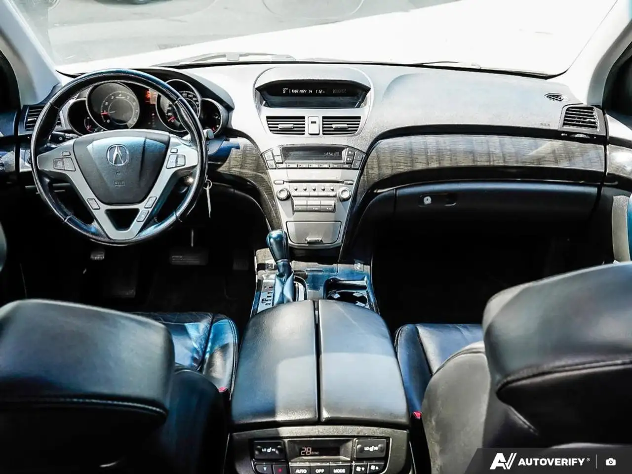 Acura MDX снимка Acura MDX