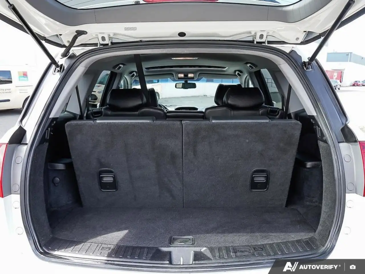 Acura MDX снимка Acura MDX