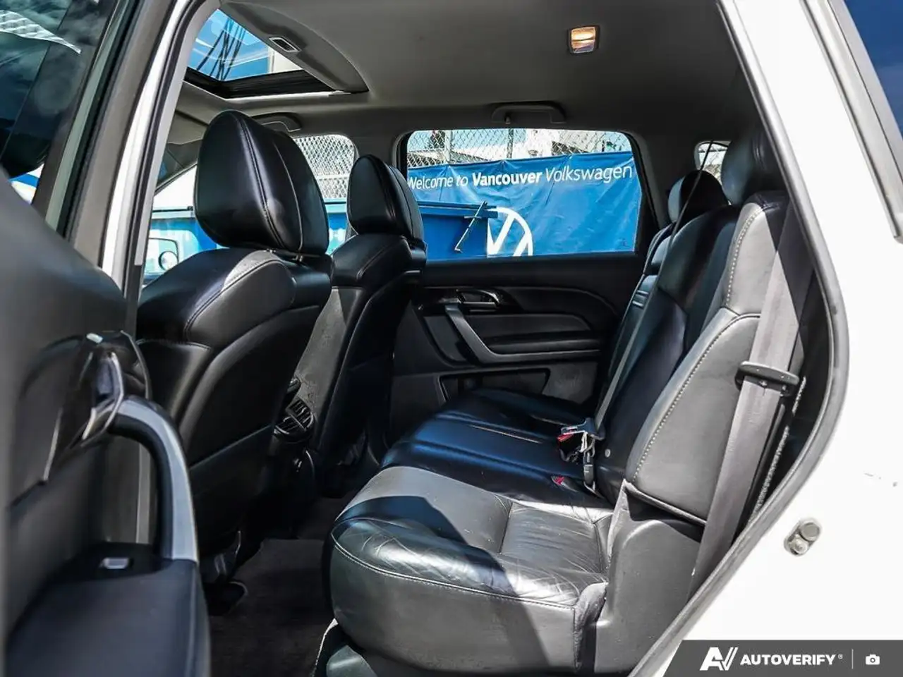 Acura MDX снимка Acura MDX