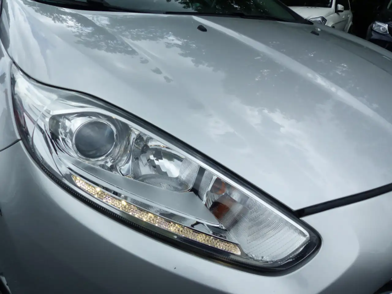 Ford Fiesta 5 portes — photo 7
