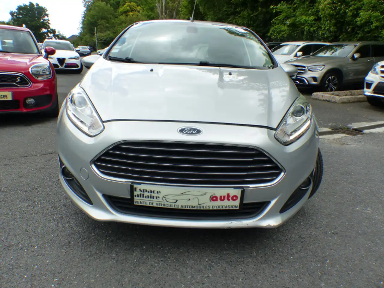 Ford Fiesta 5 portes — photo 6
