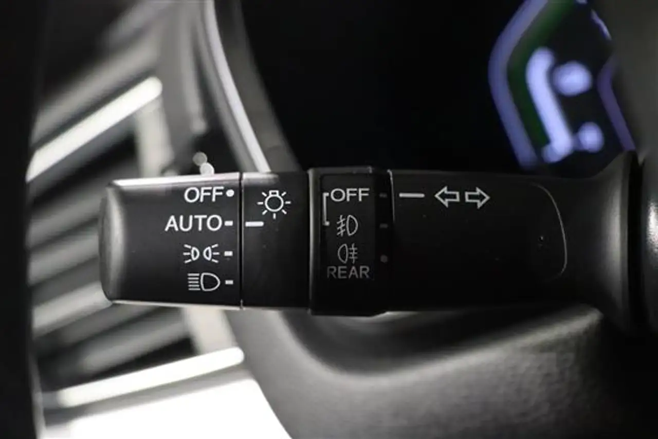 Honda CR-V ELEGANCE HYBRID E:HEV 18