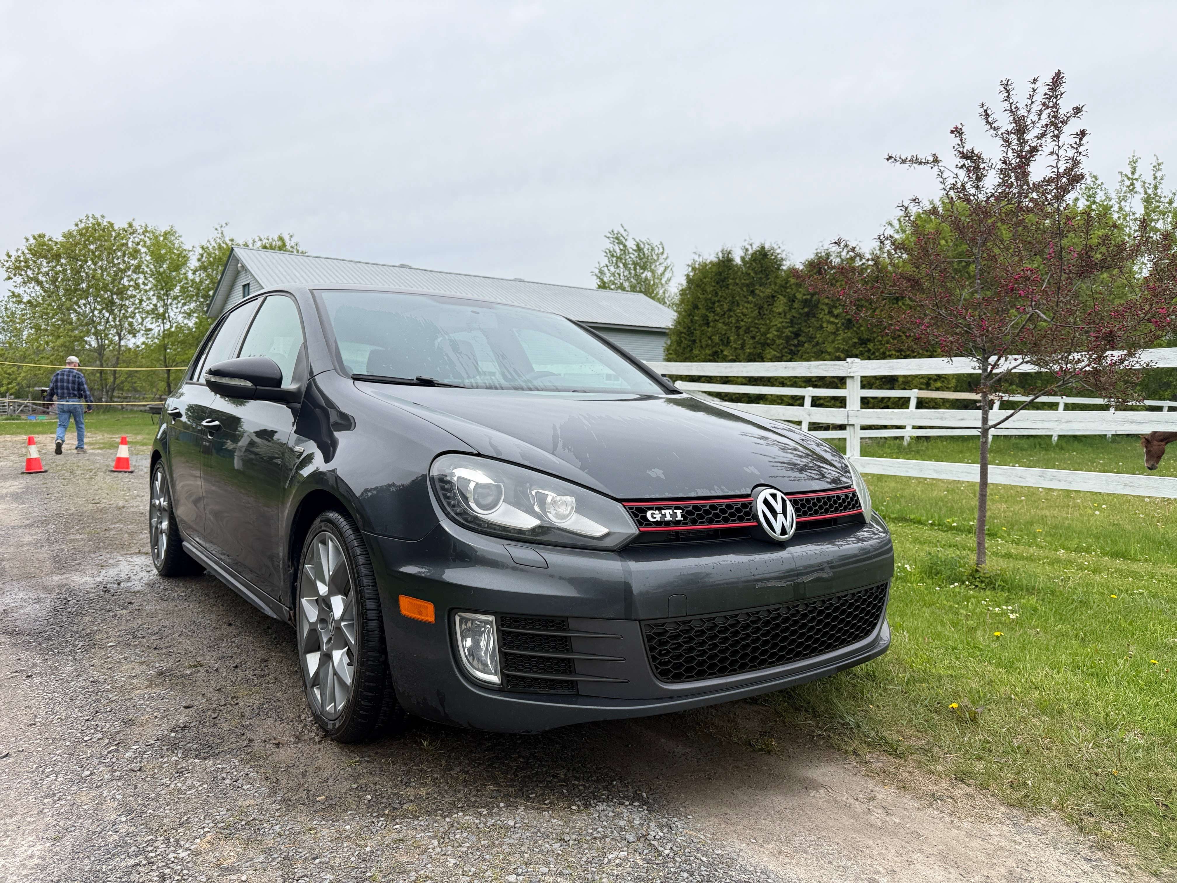 2013 Volkswagen Golf GTI Wolfsburg Edition