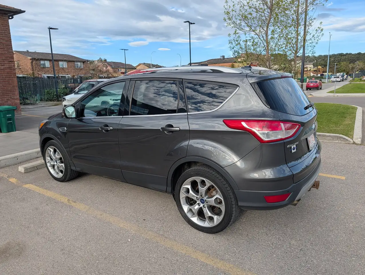Ford Escape снимка Ford Escape