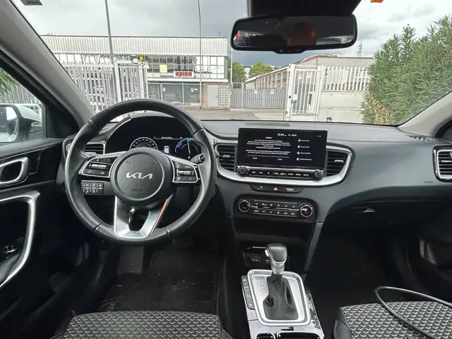 Kia XCeed view 8