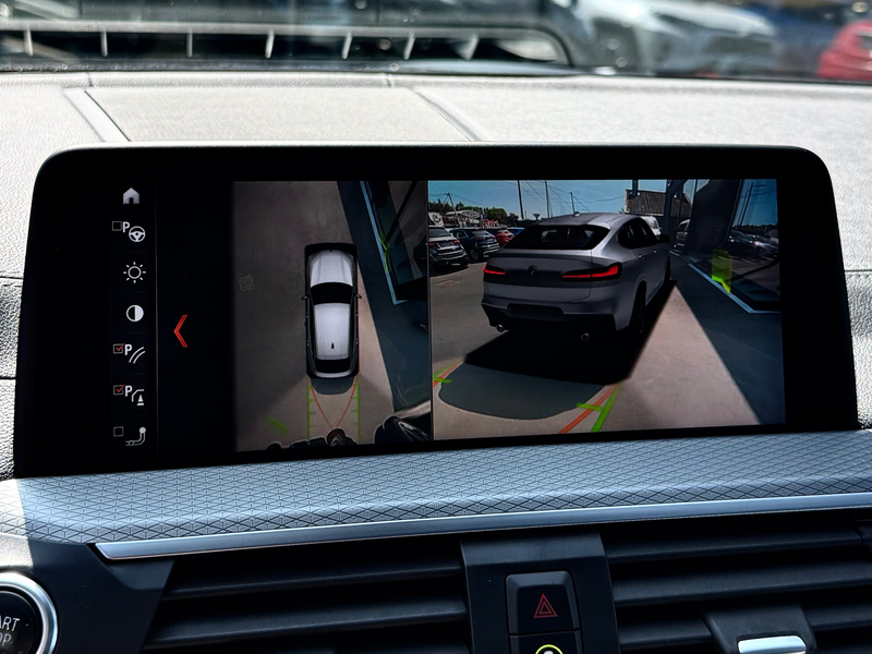 BMW X4 2.0dAS 190CV X-DRiVE !! PACK M" + SHADOW  !! H&K CAMERA 360° NAVi PANO CUiR JA21"++ — photo 13