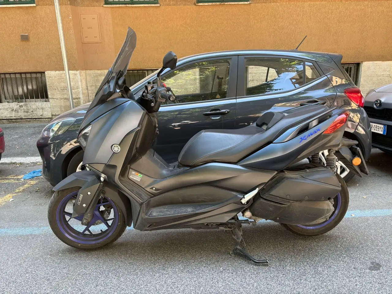Yamaha X-Max 300