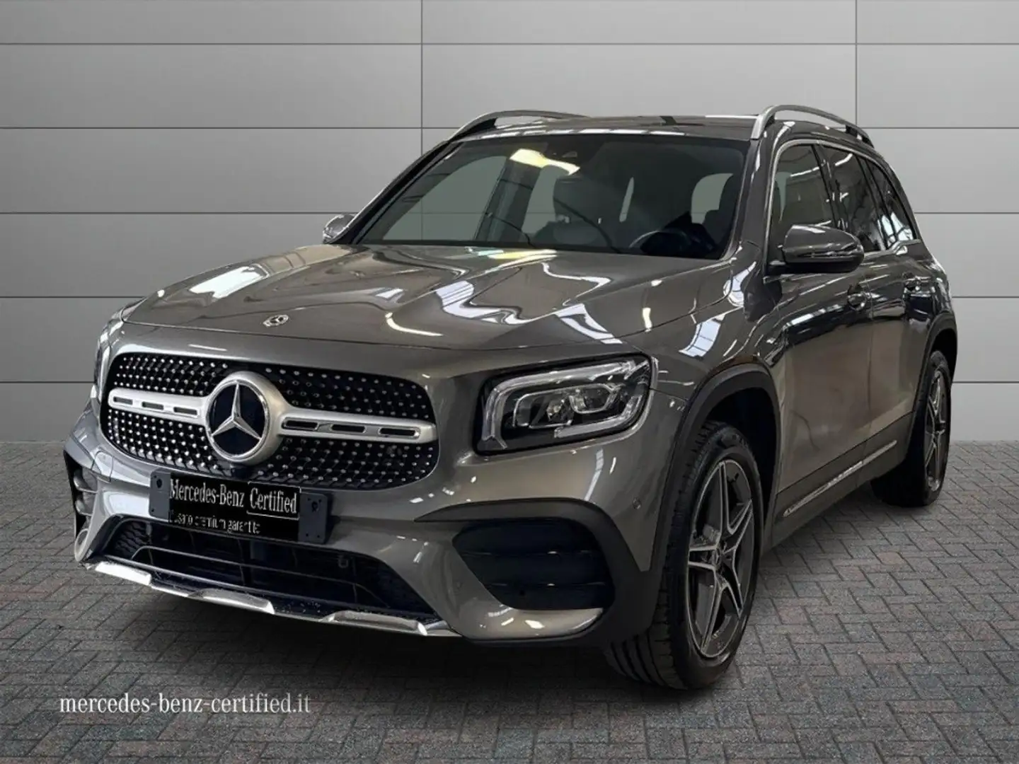 Mercedes-Benz GLB 200 - GLB 200 d Premium auto Grau - 1