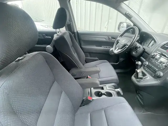Honda CR-V view 4