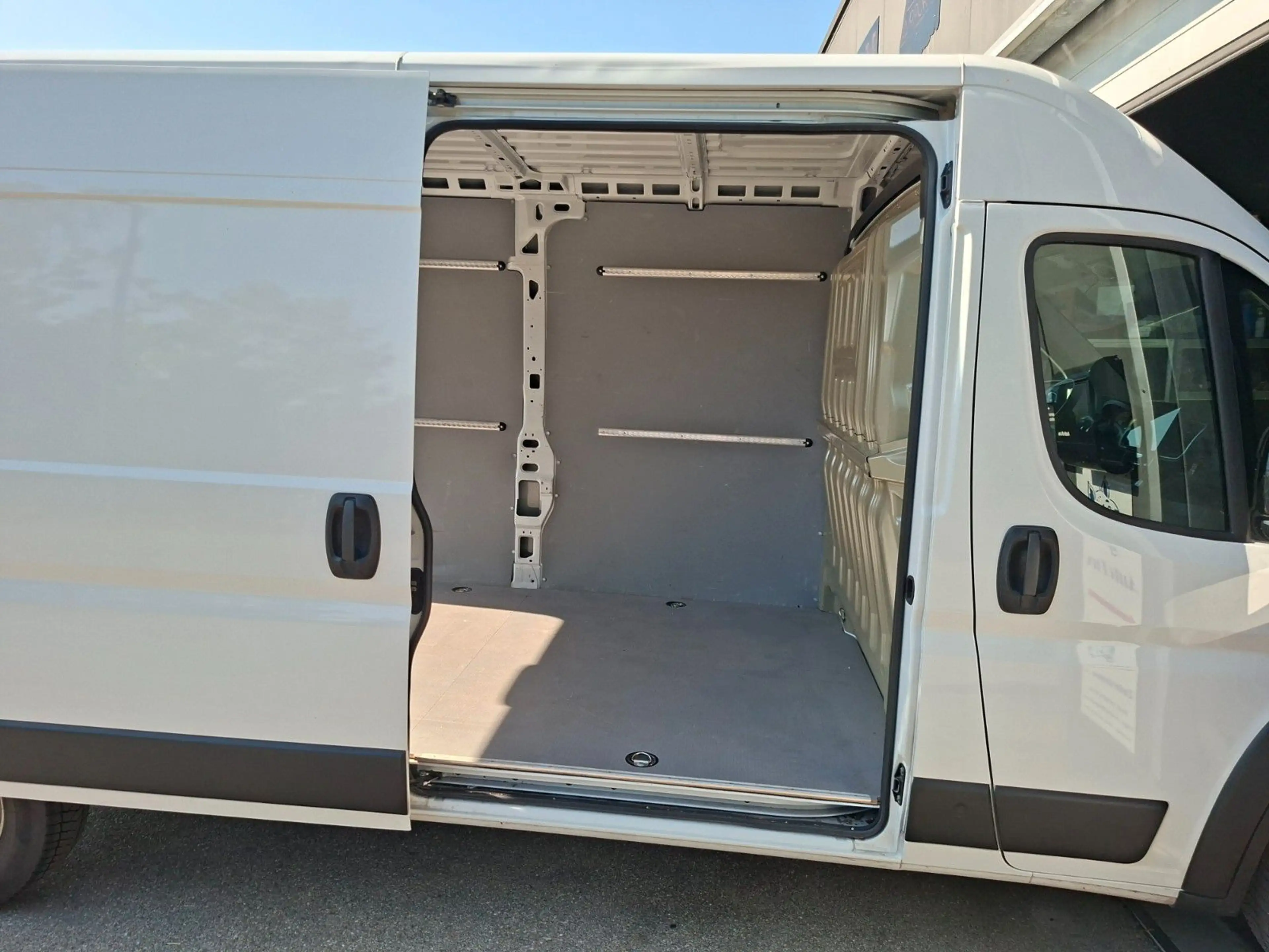 Fiat Ducato L3H2 Maxi 180 Automatik, Navi, 270 Grad — photo 7