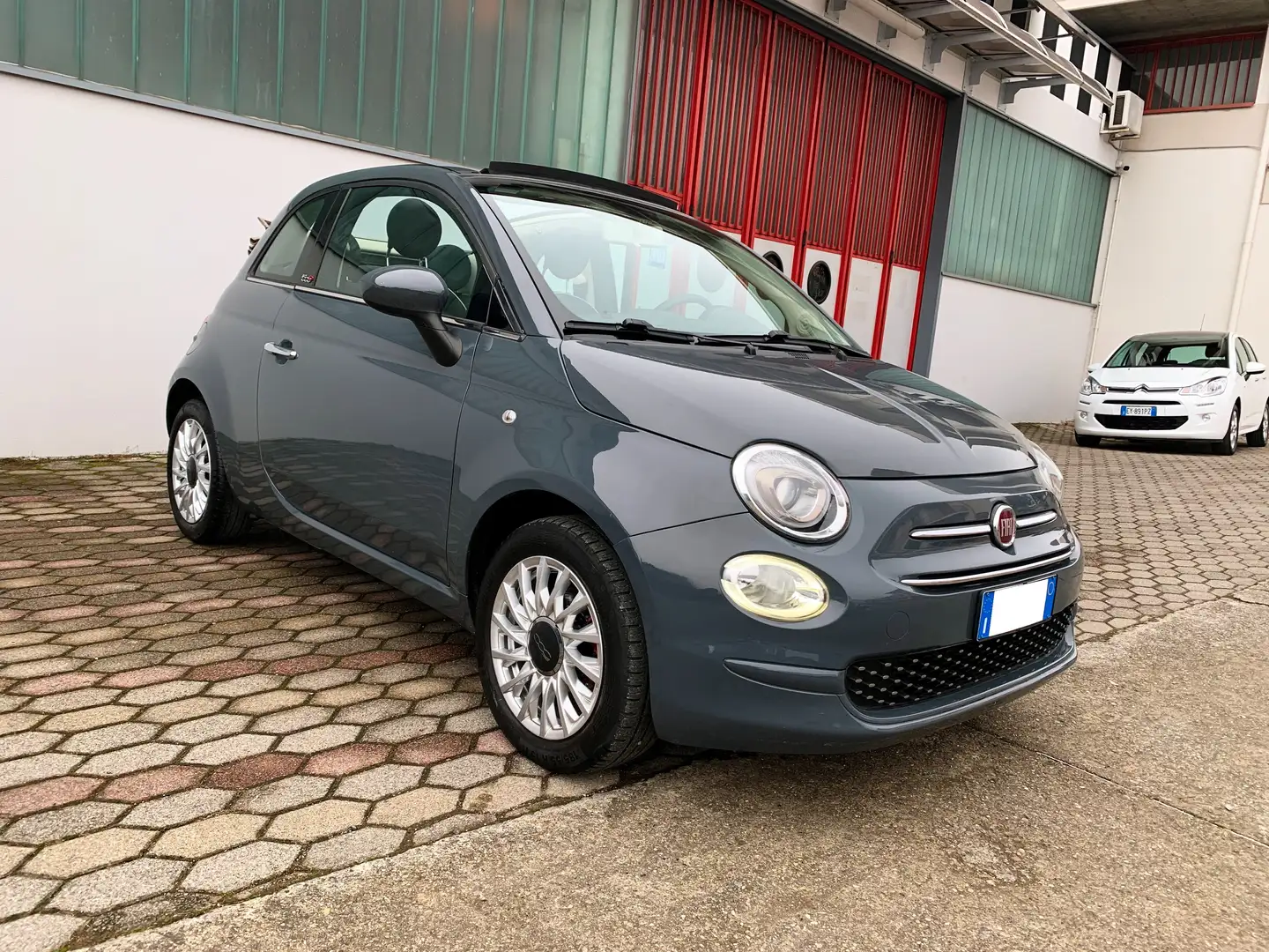 Fiat 500C 1.2 LOUNGE NAVI CRUISE LED PDC Grau - 2