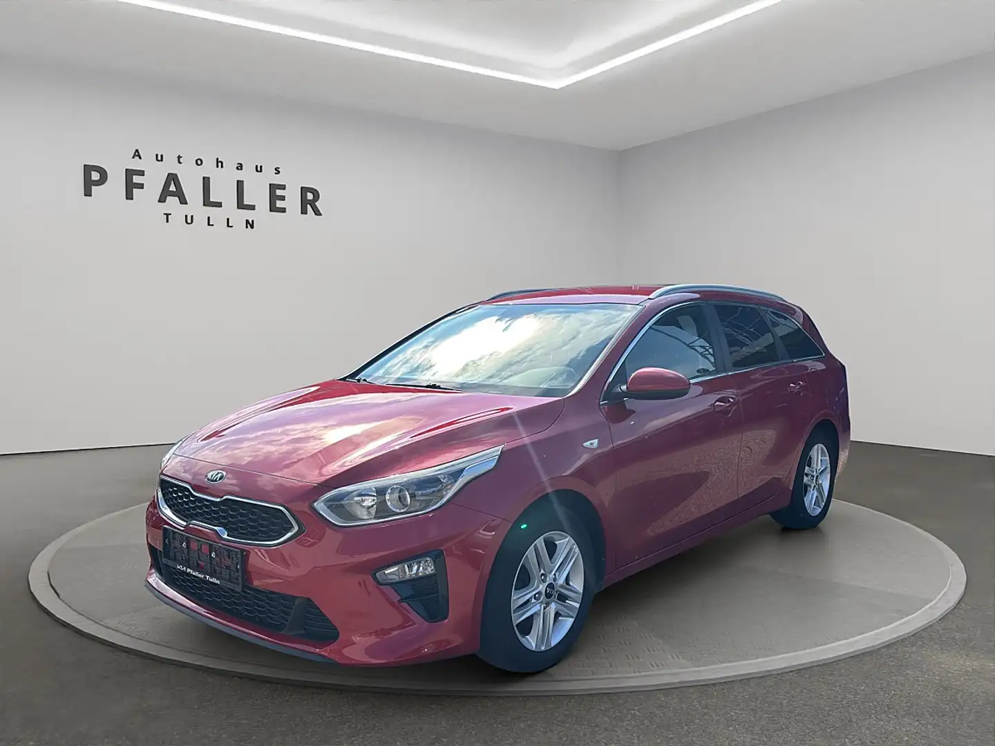 Kia Ceed SW / cee'd SW ceed SW 1,6 CRDi SCR ISG Silber 48V Rot - 1
