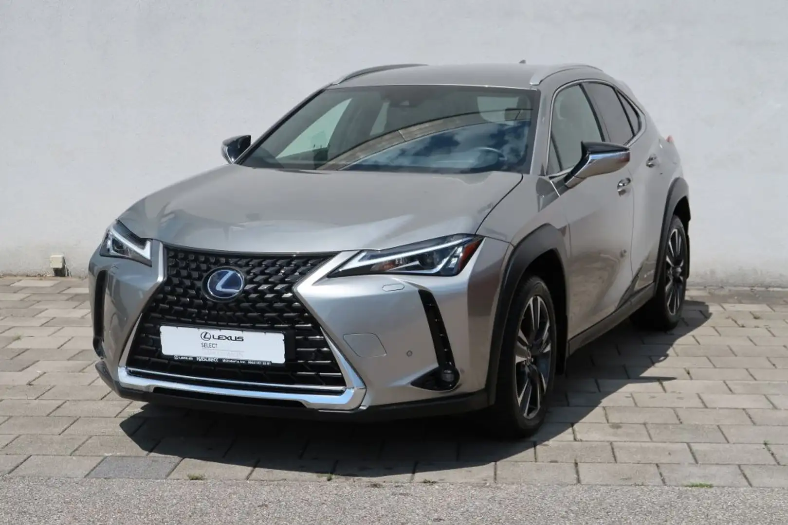 Lexus UX 250h Style Edition Srebrny - 1