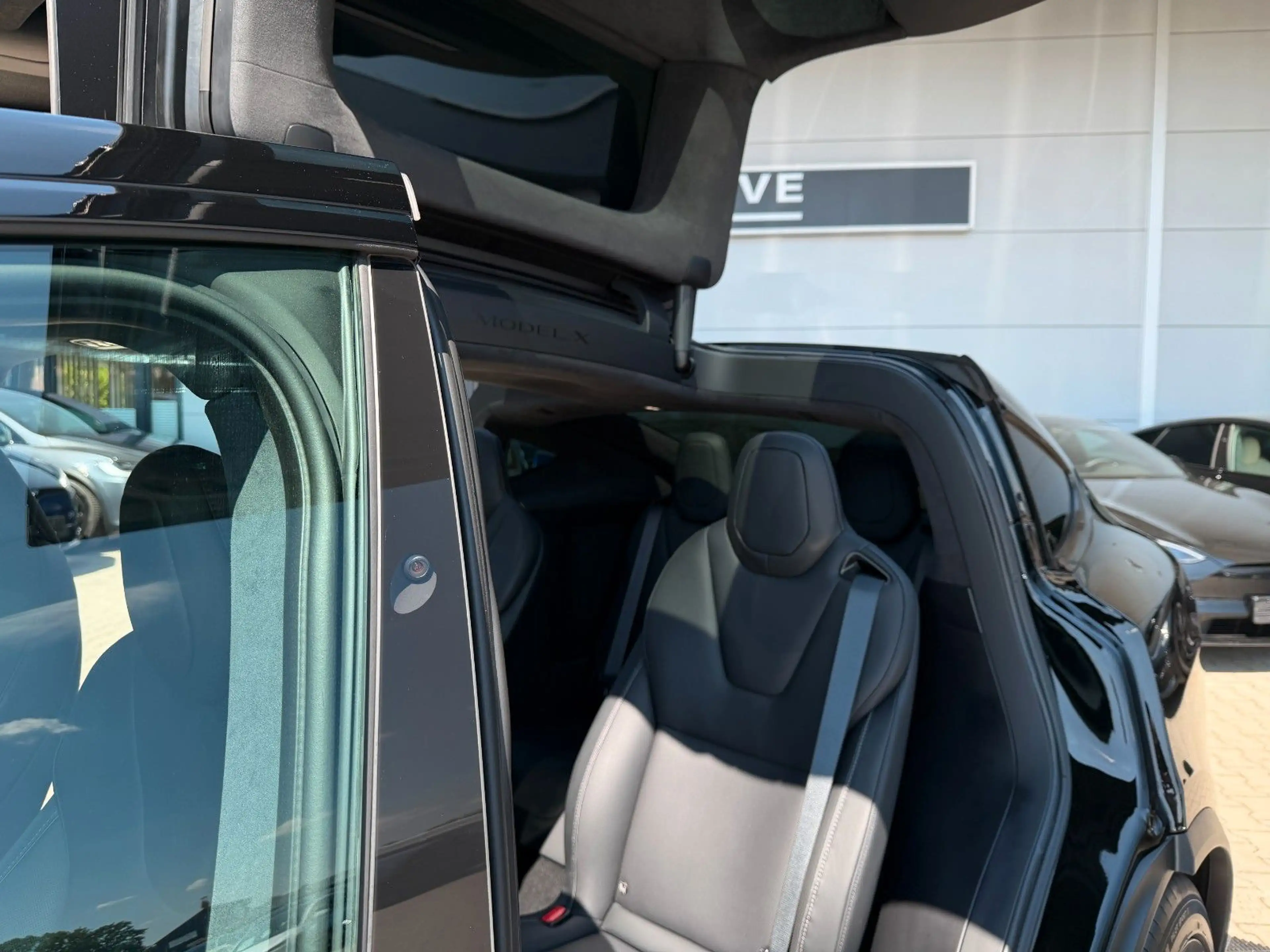 Tesla Model X MODEL X PLAID | ENHANCED AUTOPILOT 4 | 6 SEATER — photo 14