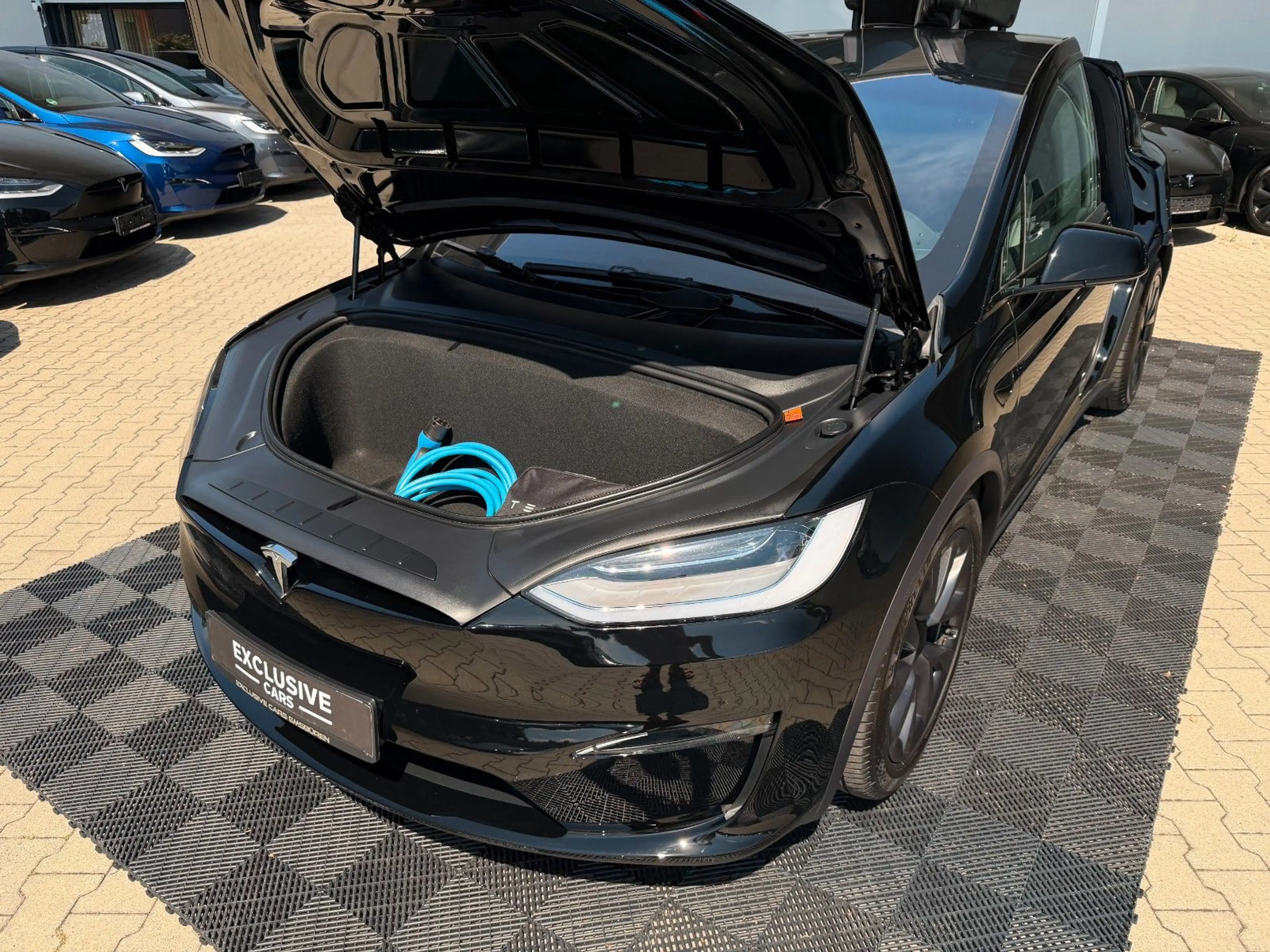 Tesla Model X MODEL X PLAID | ENHANCED AUTOPILOT 4 | 6 SEATER — photo 4
