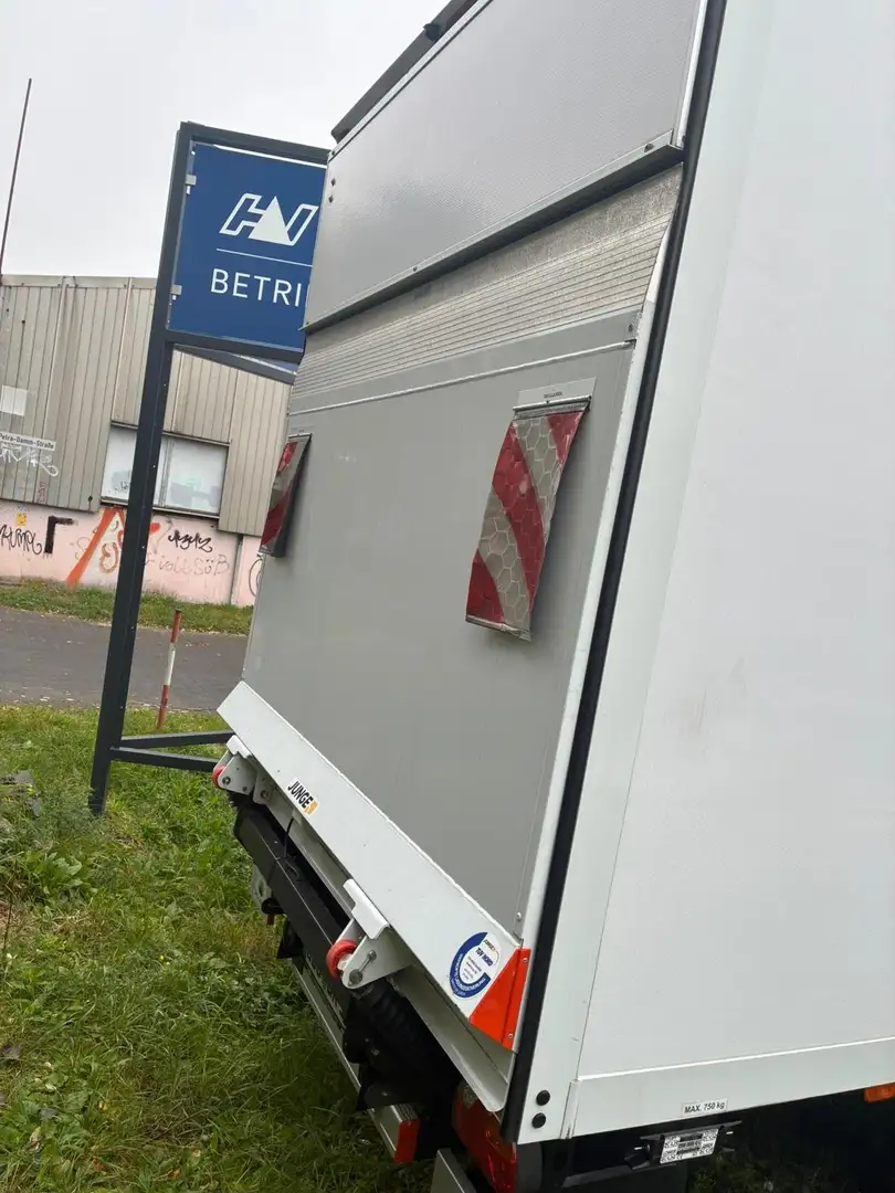 Ford Transit Koffer mit Ladeboardwand Weiß - 2