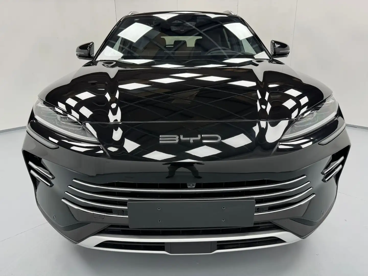 BYD Seal U DMi BOOST SuperDMTechnology eCVT 218CV PROMO! Schwarz - 2