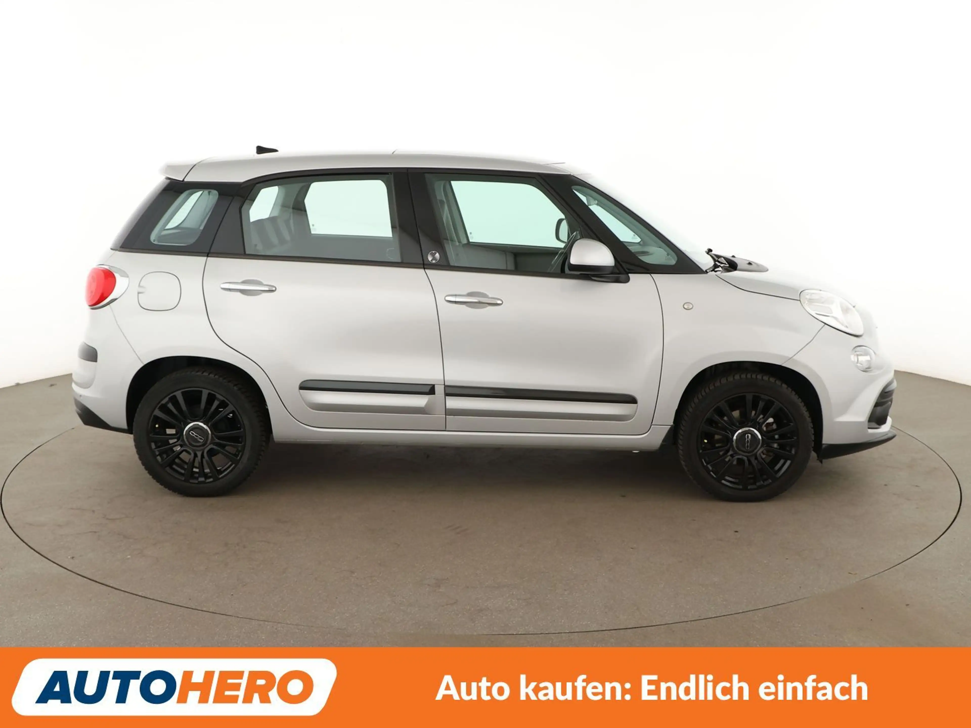 Fiat 500L 1.4 120th *TEMPO*PDC*ALU*KLIMA* — photo 7