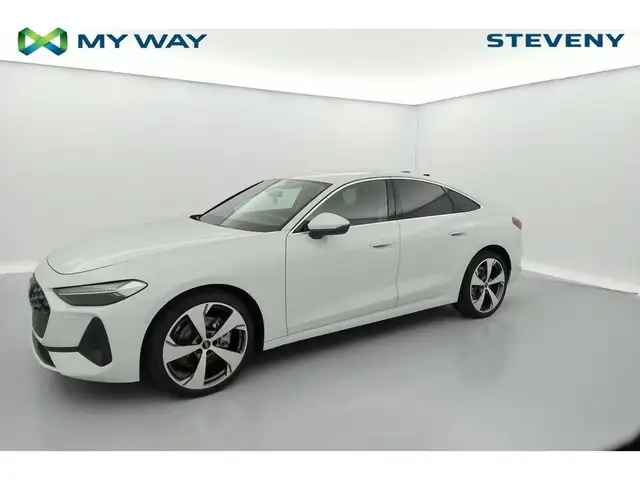 Audi A5 Attraction 2.0TFSI 110kW(150cv) S tronic Kit Hiver compris + Garantie jusqu'au 03/2030 ou 100000KM