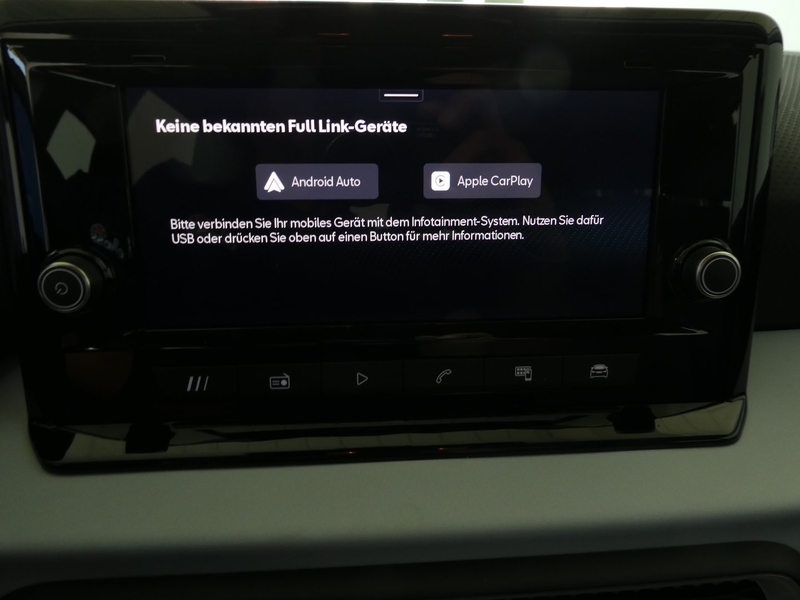 SEAT Arona Reference Edition 1.0 TSI — photo 12