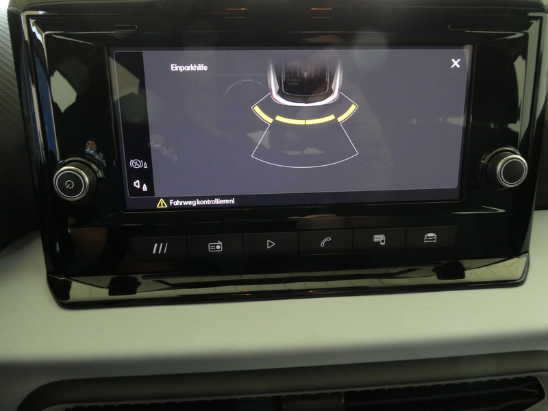 SEAT Arona Reference Edition 1.0 TSI — photo 11